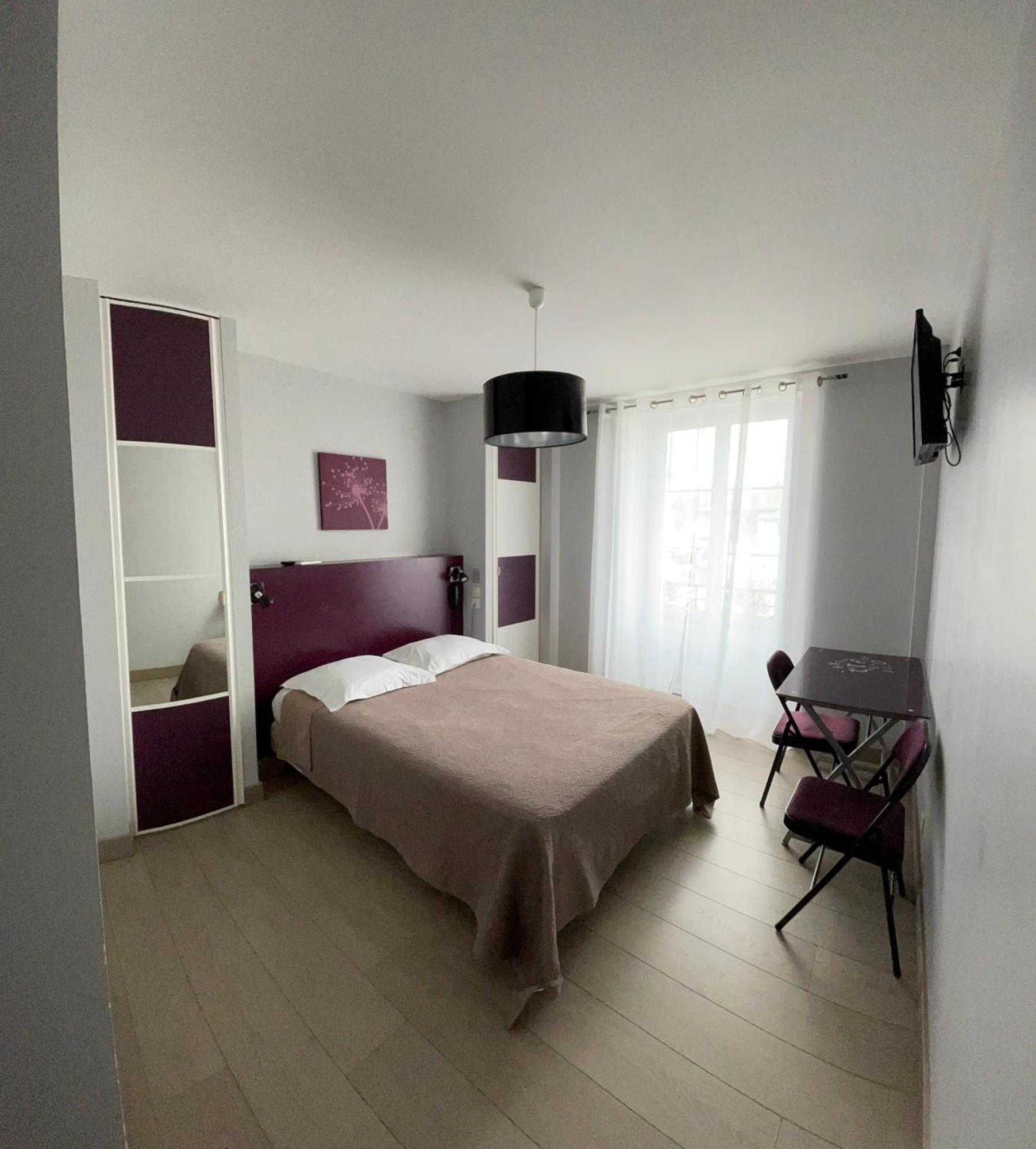 Hotel Mendy Saint-Jean-le-Vieux  Eksteriør billede