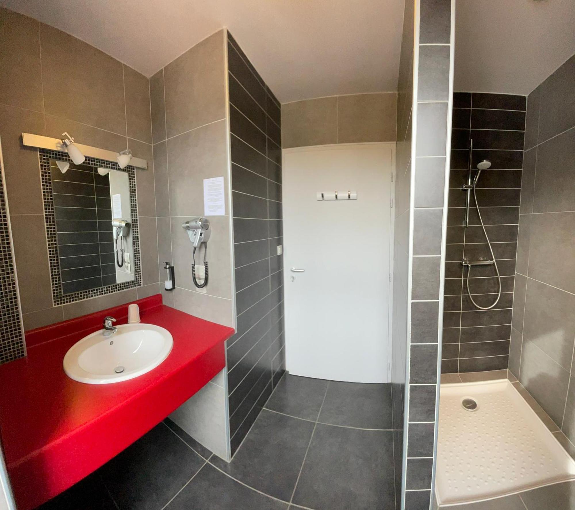 Hotel Mendy Saint-Jean-le-Vieux  Eksteriør billede